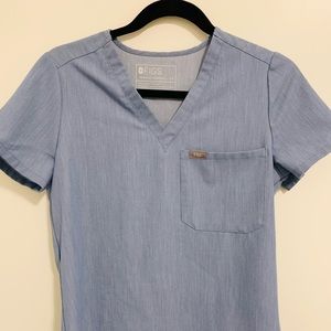 Figs Heather Indigo Catarina One Pocket Scrub Top XS